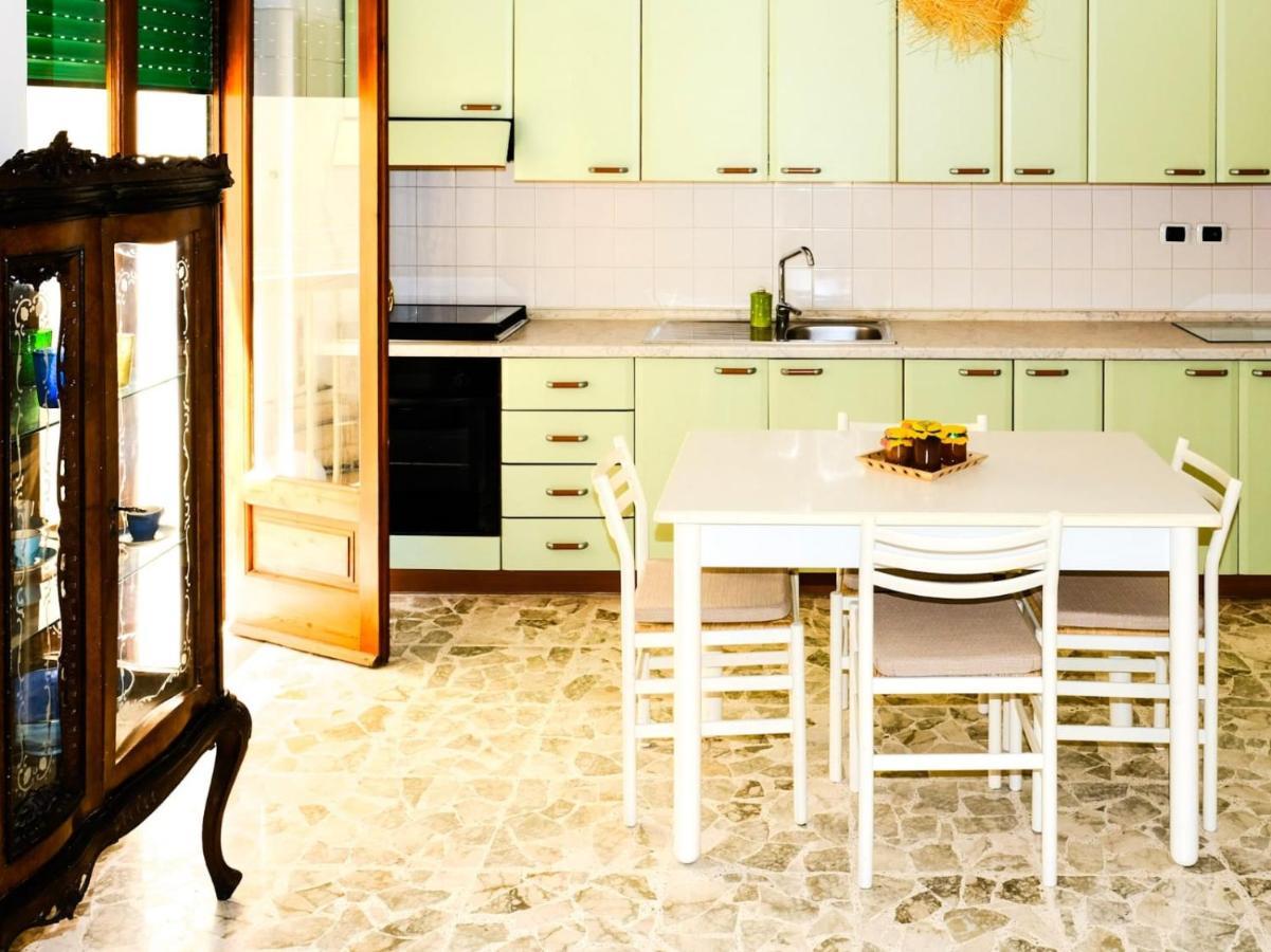 La Casa Del Mare Apartment Vieste Luaran gambar